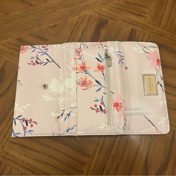 Guess Pink Floral Trifold Long Continental Wallet with Silver Hardware - Picture 3 of 4